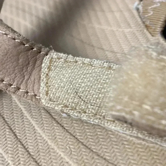 SPERRY TO SIDER WO SIZE 8 GOLD THONG SANDAL ADJ ANKLE STRAP HOOK LOOP CLOSE - Picture 6 of 12